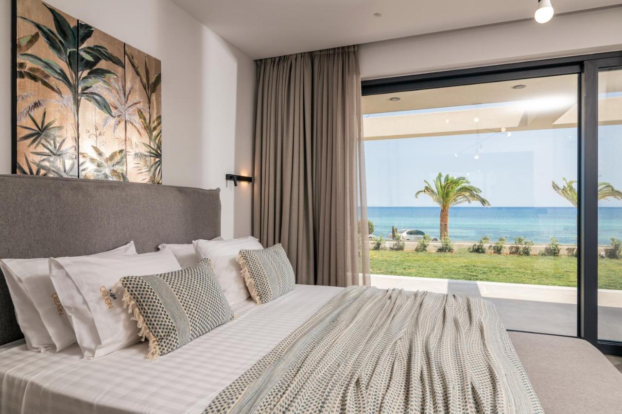 Nerea Seafront Villa, A Pristine Retreat, By Thinkvilla Akrotiri  エクステリア 写真